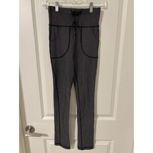 Lululemon Women's Skinny Will Pant (Print) Diamond Dot Black White‎ Size 2 EUC
